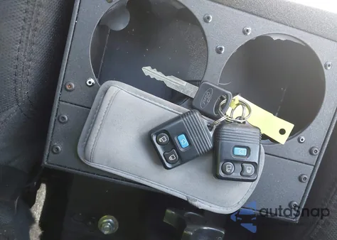 2019 Ford Police Interceptor z USA, uszkodzony, nr VIN 1FM5K8AR6KGB14537